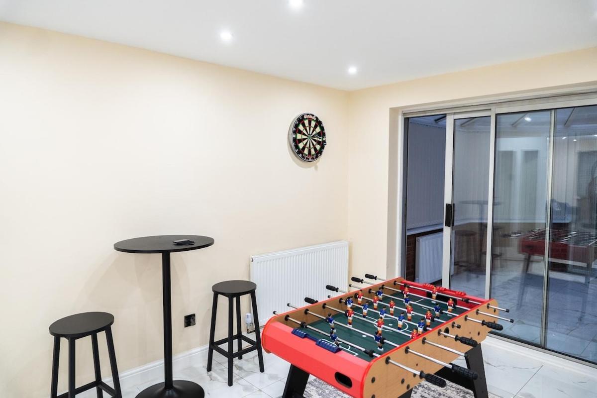 Entire Stylish House-games Room-6 Guests Capacity * Birmingham
